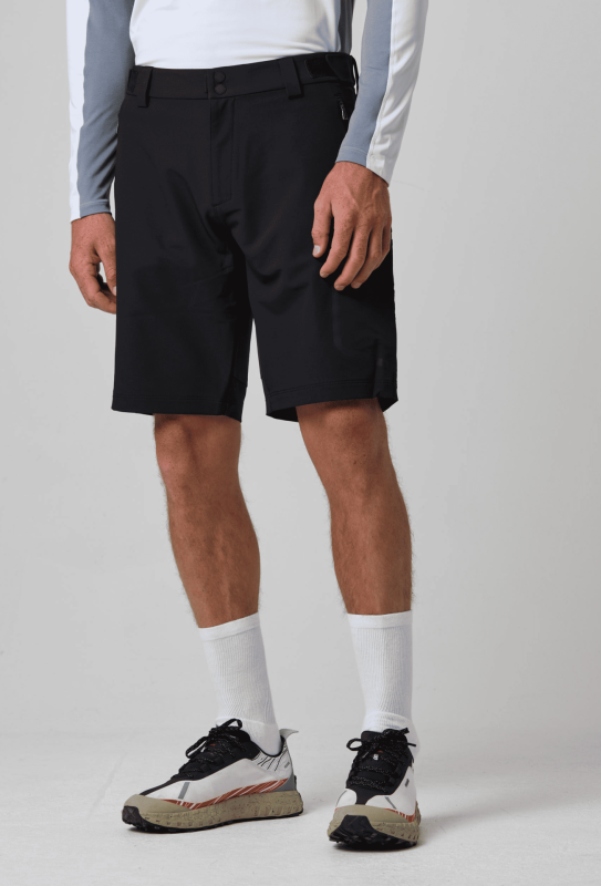 Dynamic Deck Shorts - Black
