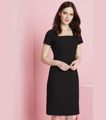 Qualitas Square Neck