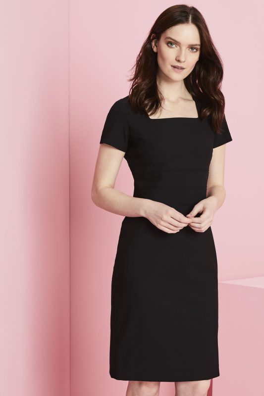 Qualitas Square Neck - Black