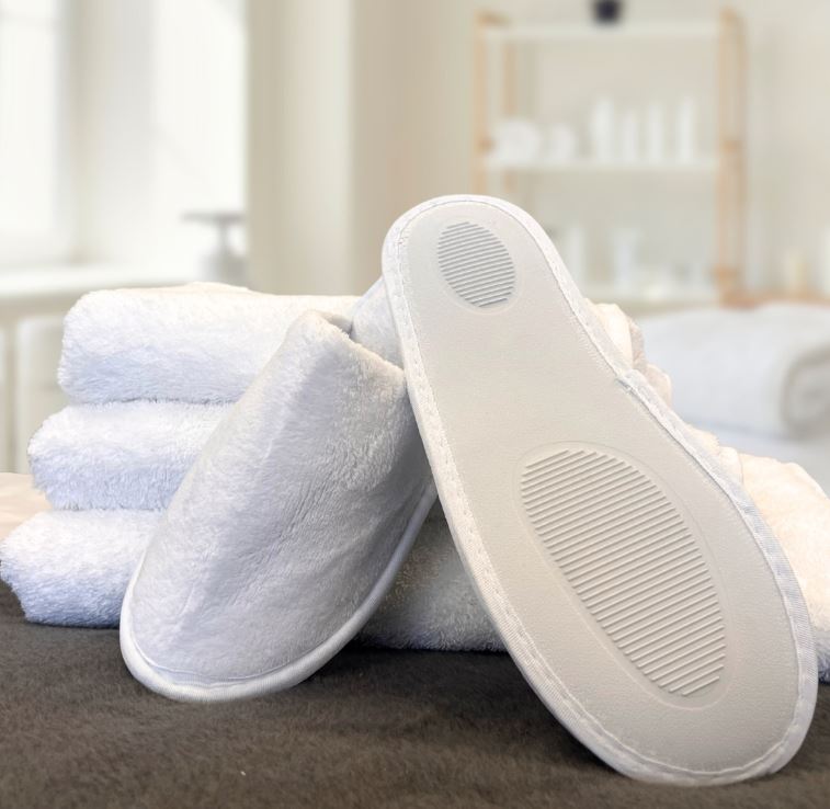 Luxury Fleece Closed Toe